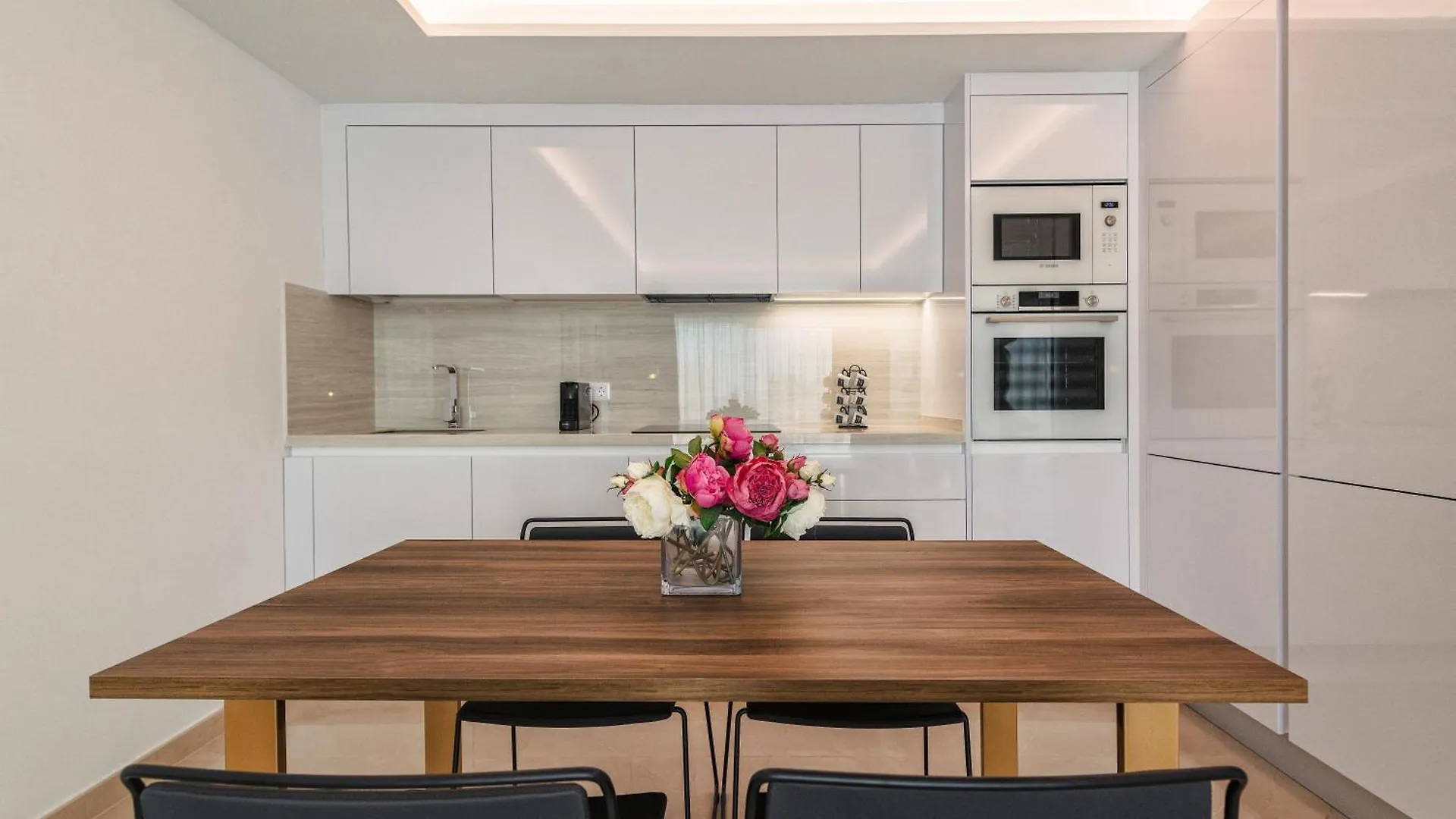 Grand Horizon Luxury Boutique Apartments Puerto Rico