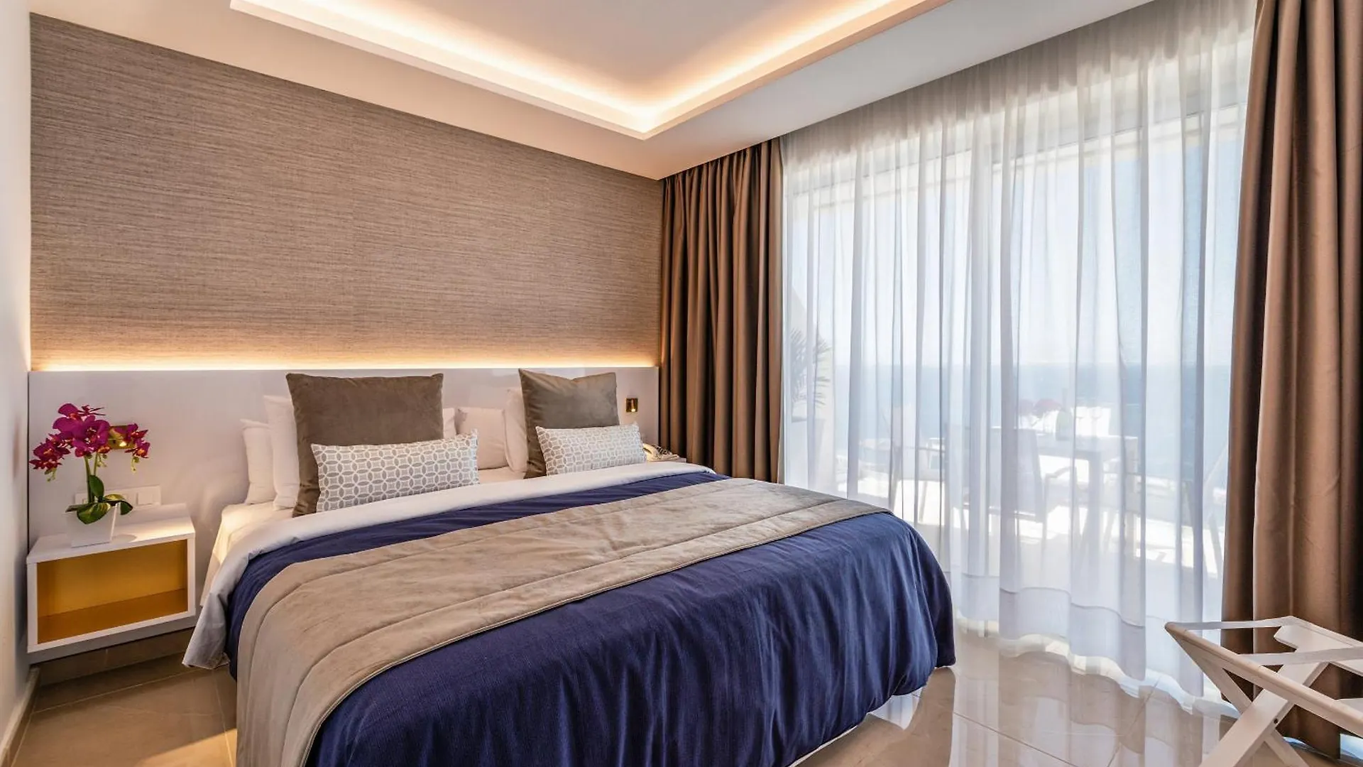 Grand Horizon Luxury Boutique Apartments Puerto Rico  Puerto Rico (Gran Canaria)