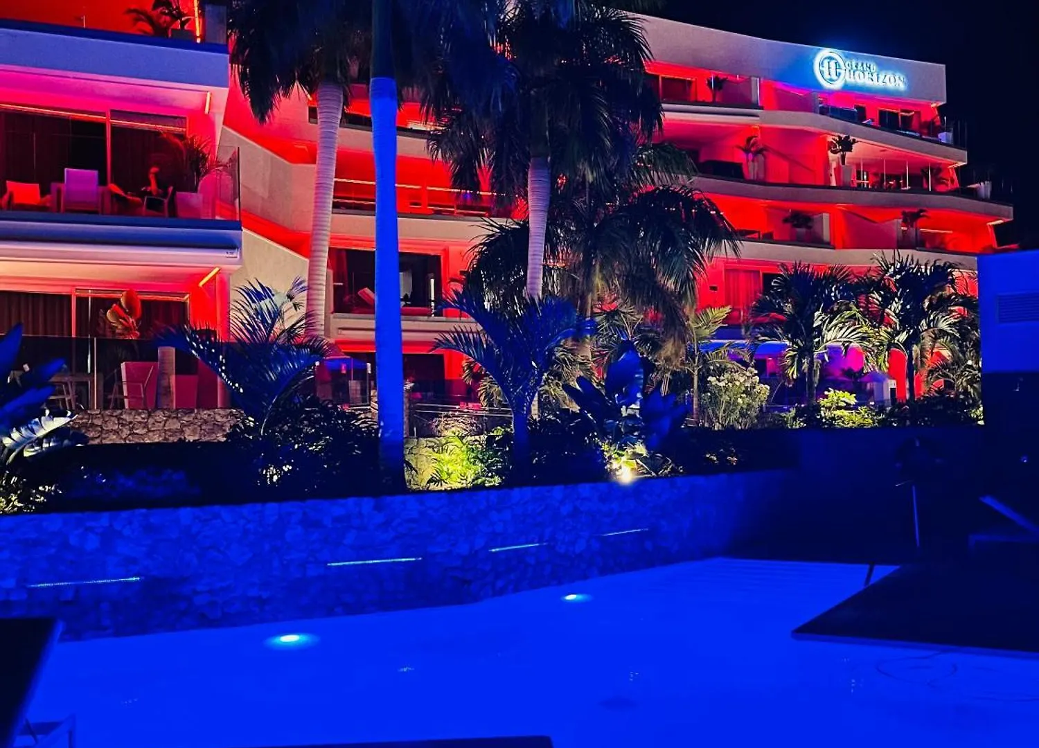 Grand Horizon Luxury Boutique Apartments Puerto Rico
