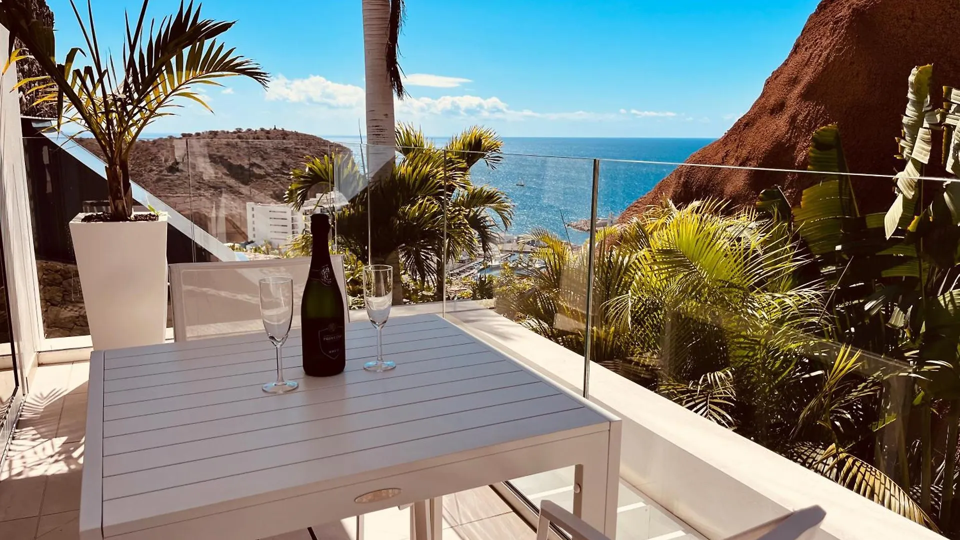 Grand Horizon Luxury Boutique Apartments Puerto Rico  Spain