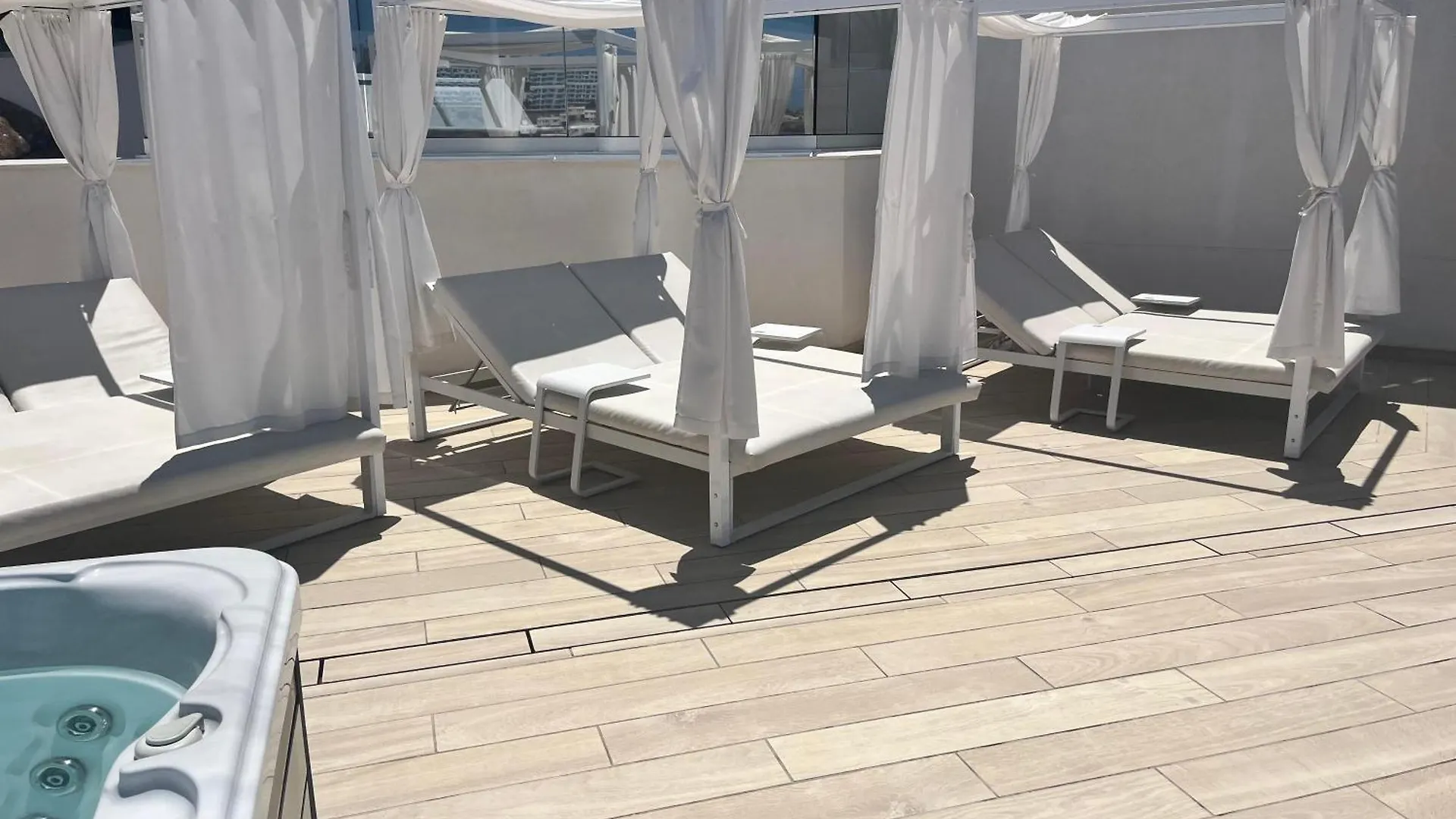 Grand Horizon Luxury Boutique Apartments Puerto Rico  Spain